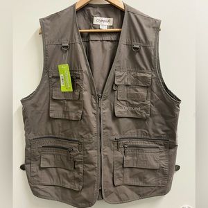 New OlympinA Fishing Hunting Photography Vest Mens XL Pockets Zippers Hooks